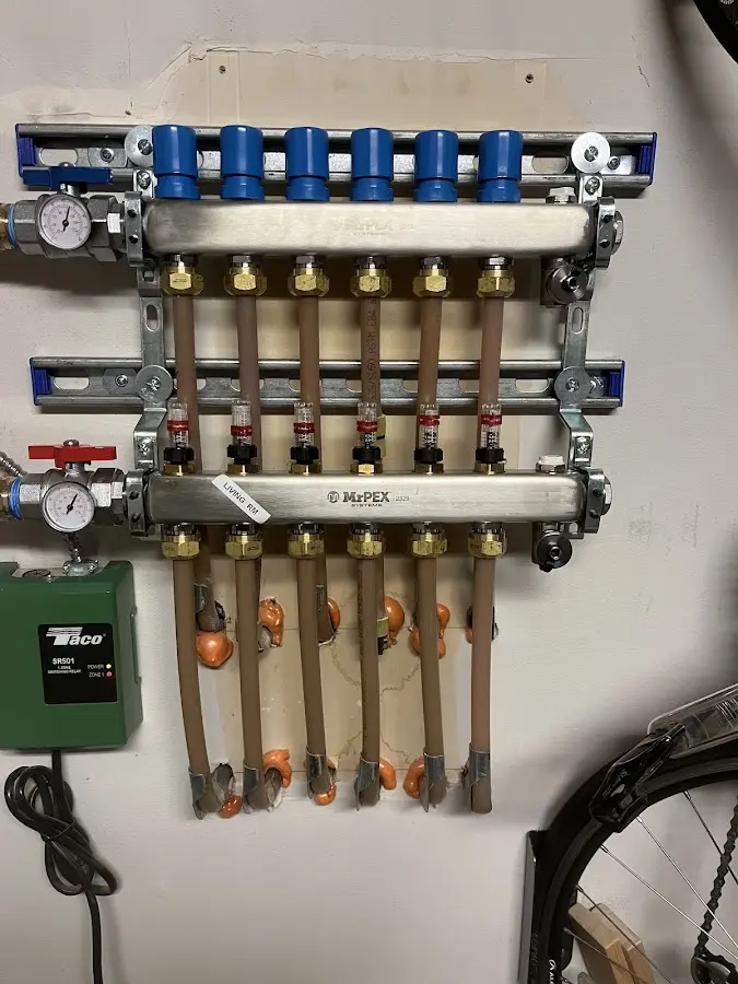 Plumber performing Leak Detection at a residential property in Daly City